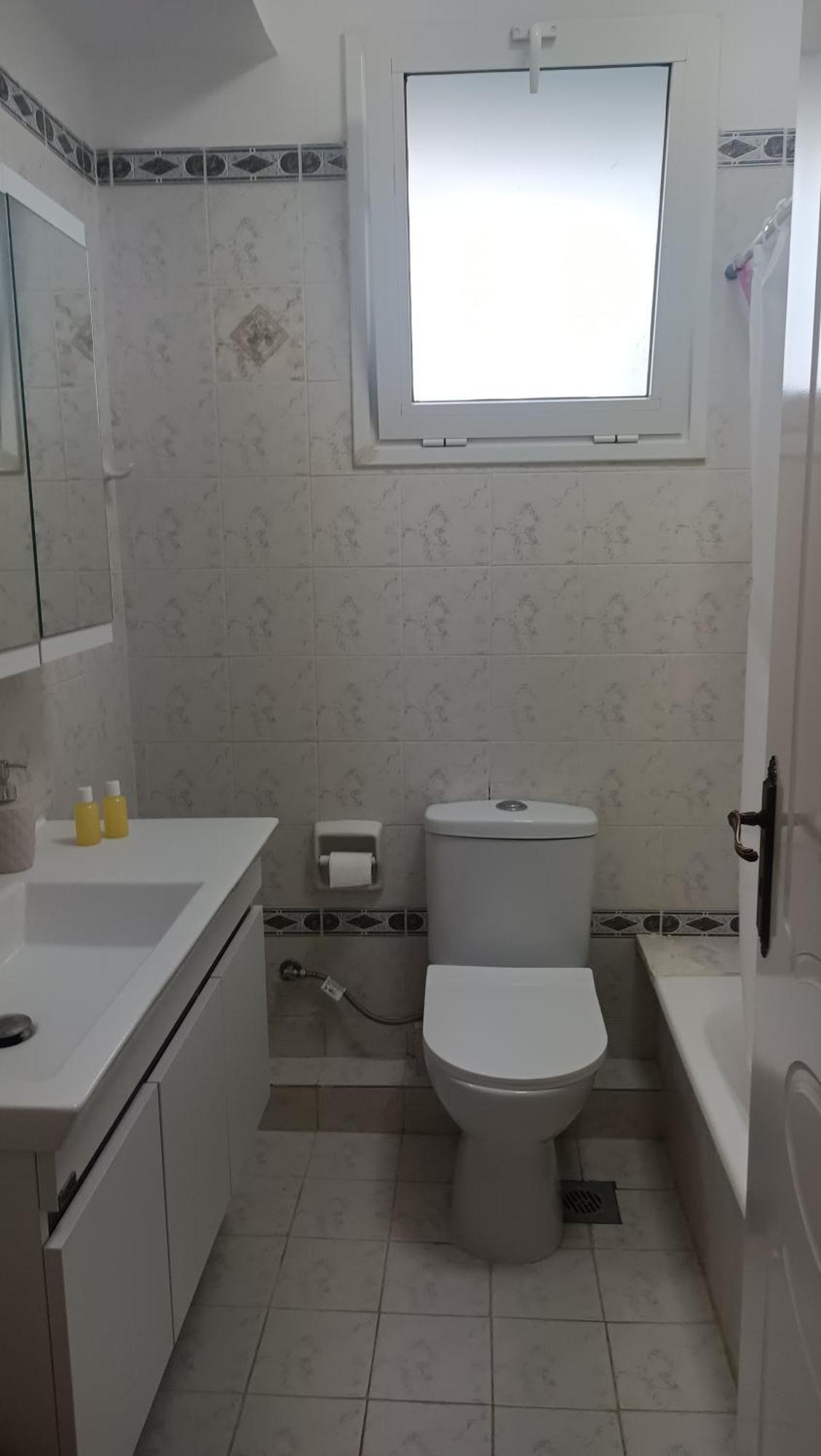 Alexadra'S House Κάτω Αλμυρή Leilighet Eksteriør bilde