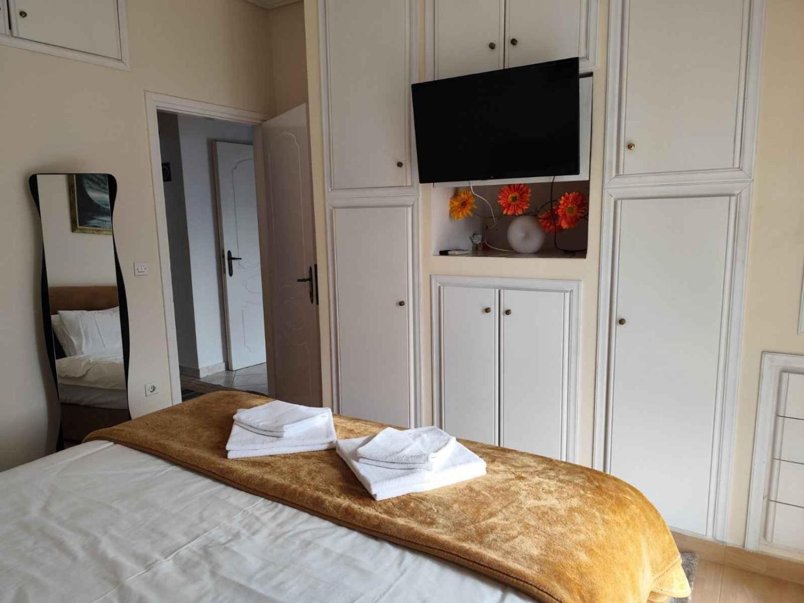 Alexadra'S House Κάτω Αλμυρή Leilighet Eksteriør bilde